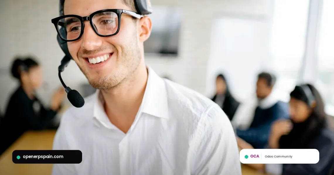 Helpdesk en Odoo Community con tickets, SLA y portal mediante módulos OCA