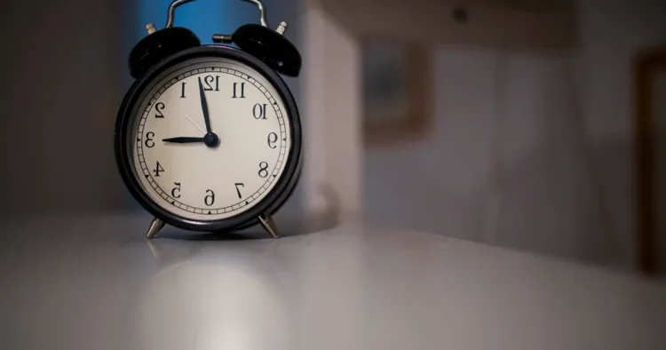 Control horario 2026: fichajes digitales en Odoo